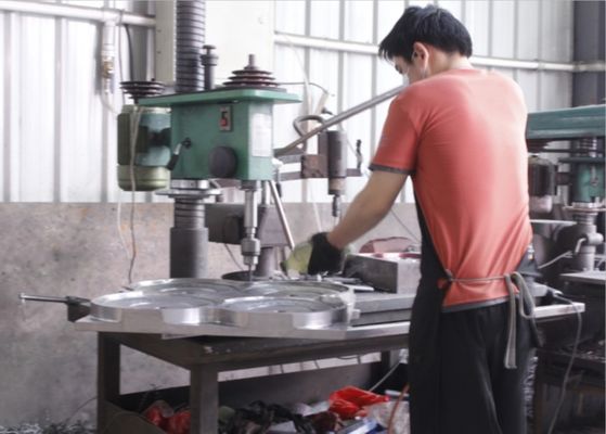 أدوات المطبخ أطباق الميلامين السلطانيات ضغط العفن عالية الدقة