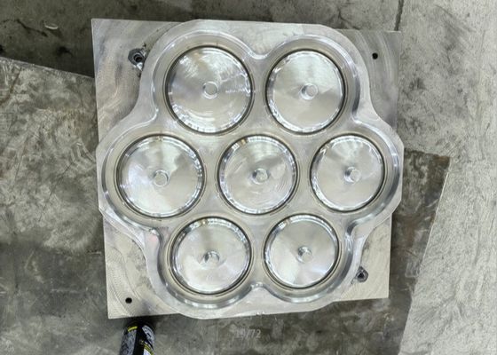 يتوفر التخصيص التلقائي لآلة تشكيل الأواني الفخارية من الميلامين