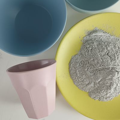 700-900kg / M3 مسحوق ميلامين نقي CAS 108-78-1 درجة المصنع للوحة التبديل