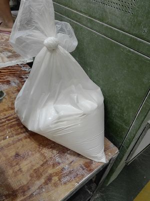 علاج سريع الميلامين مسحوق صب المواد الخام الملح رش المقاومة SGS