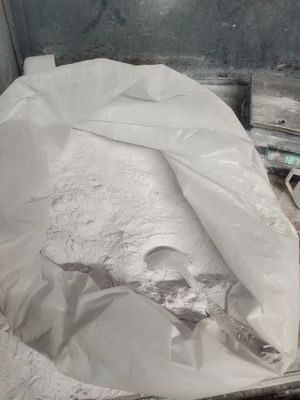 مسحوق راتنج الميلامين السائبة 99.8٪ CAS 108-78-1 UF1P غير سام