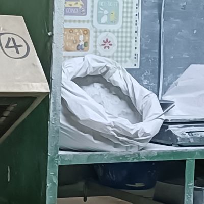 مسحوق التزجيج بالكريستال الأبيض الميلامين الصف الكيميائي لتقليد البورسلين