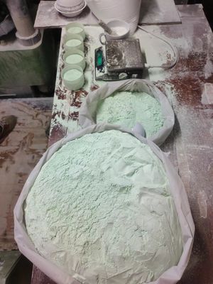 مسحوق الراتنج الأبيض UF1P MF مسحوق غير سامة الميلامين