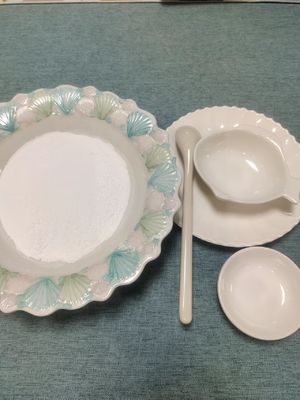 مسحوق أبيض عديم الرائحة ISO مضاد للسقوط من مادة الميلامين الخام