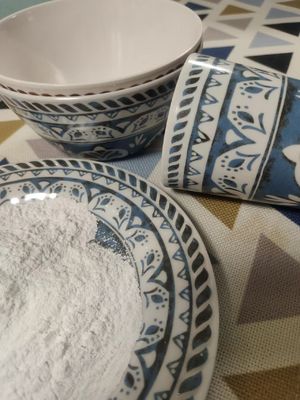 مسحوق المواد الخاصة UF1P الميلامين / مسحوق الراتنج الأبيض CAS 108-78-1