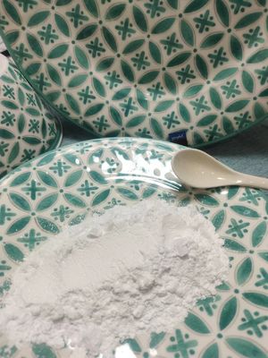 مسحوق صب الميلامين النقي لأدوات المطبخ 1.573 الكثافة الصناعية