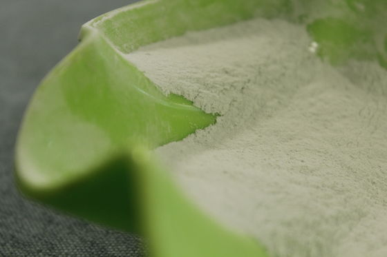 UC1P Amino Moulding Plastic Melamine Plates and Bowls 25kg / bag. ألواح وأوعية بلاستيكية من الميلامين الأميني UC1P