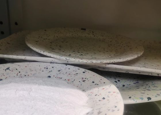 كاس 108-78-1 ميلامين مادة خام صناعية عديمة الرائحة