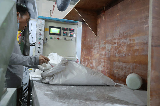 كاس 108-78-1 مركب بلاستيك أميني صب غير سام عديم الرائحة