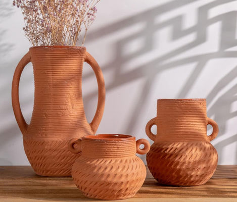 أزهار السيراميكية ذات الفم الواسع