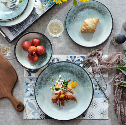 مجموعة أدوات طعام الخضراء ذات 12 قطعة من الميلامين للاستخدام في الخارج