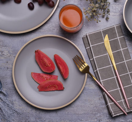 مجموعة أطباق العشاء المقاومة للحرارة من الميلامين Gufaith 12 قطعة