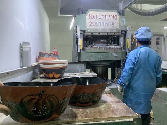 آلة الضغط العالي للأدوات المائدة والأدوات الغذائية لضغط الميلامين