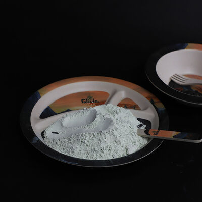 مسحوق الميلامين النقي من الدرجة الصناعية المستقر في درجات الحرارة والضغوط العادية، كثافة 1573 جم/سم3، مثالي للصناعة