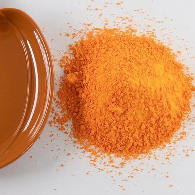 رقم الأمم المتحدة 3077 حبيبات الميلامين تقدم محتوى رماد 0.03 بالمائة وضغط تشكيل من 80 إلى 140 ميجا باسكال مصممة للاستخدام الصناعي